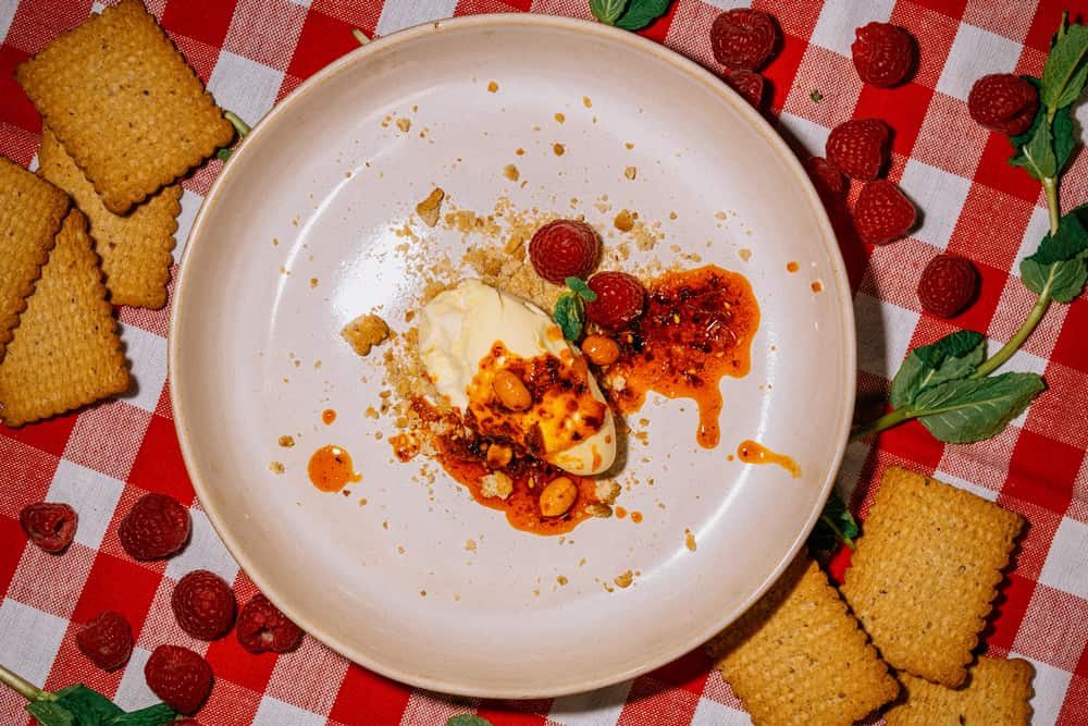 Vanilleeis-chili-öl-himbeere